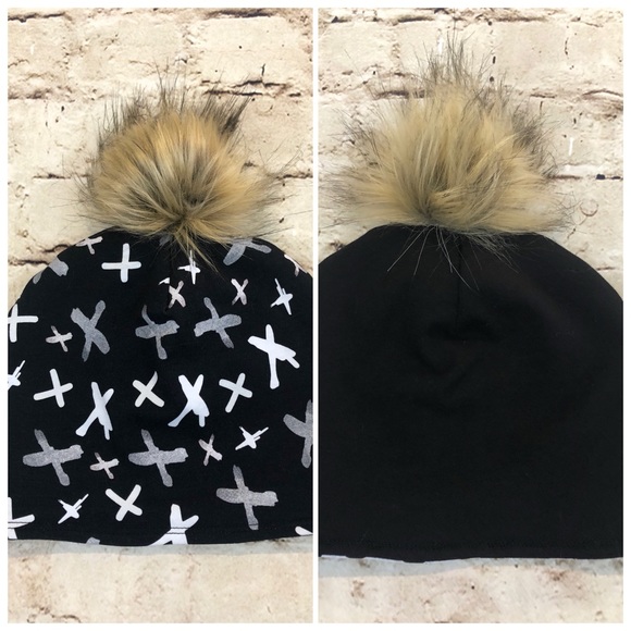 Reversible child’s beanie - Picture 1 of 1